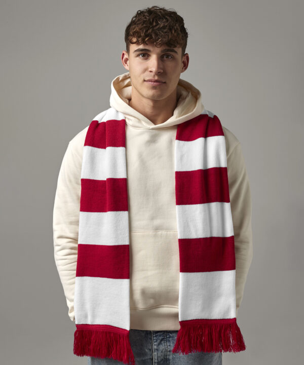 Stadium scarf